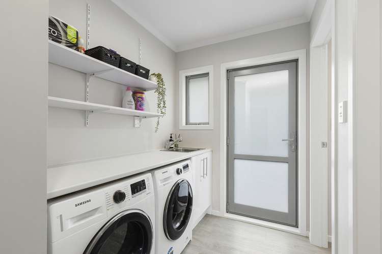 17A Gloucester Street Porirua East_15