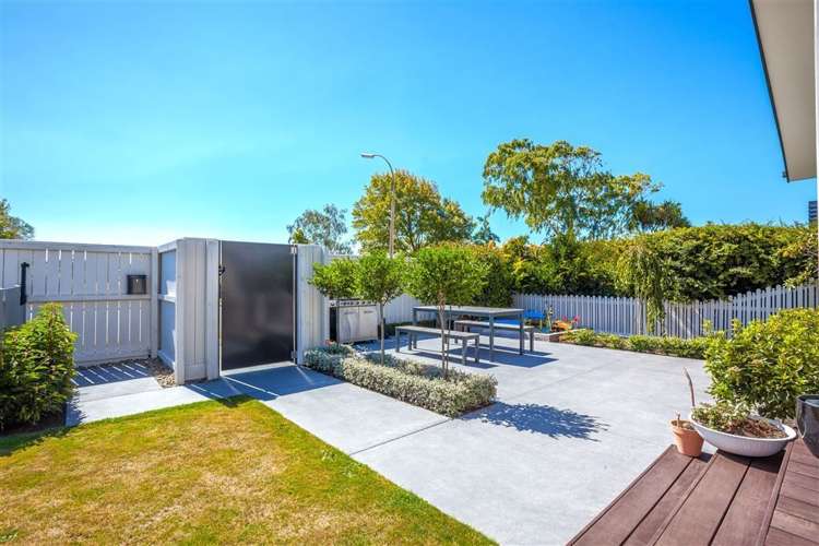 8 West-Watson Avenue Hillmorton_6