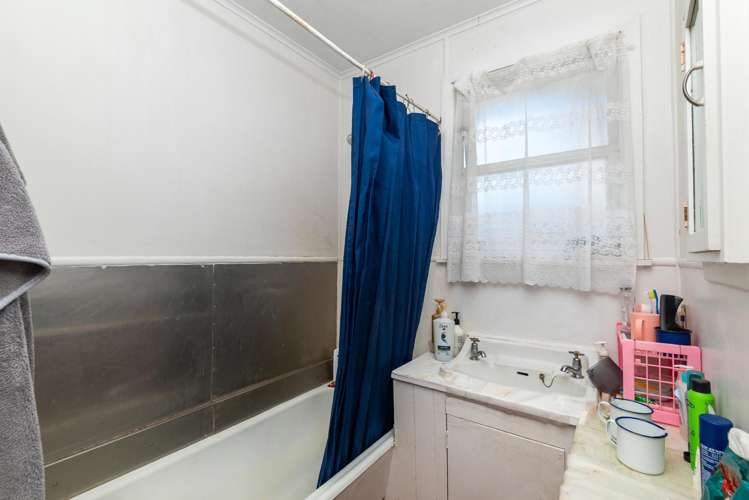 3 Lloyd Avenue Papatoetoe_7