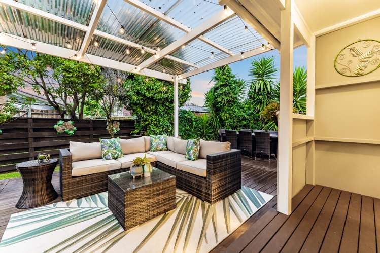 1/83 Meadway Sunnyhills_16