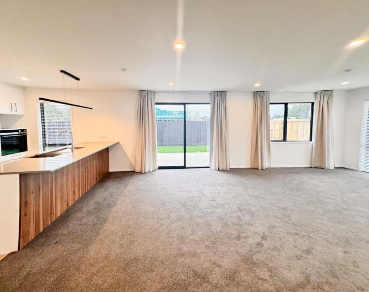  7 Potters Place Elgin_8