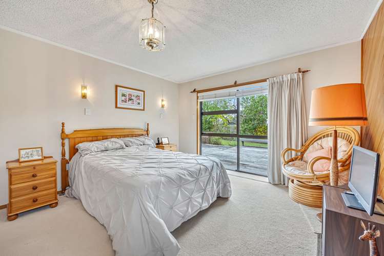 22 Glucina Avenue West Harbour_9