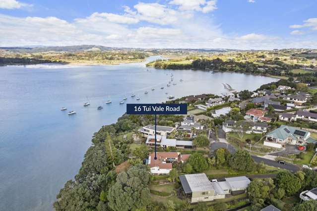 16 Tui Vale Road Cockle Bay_2