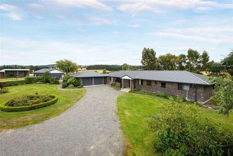 35 Mcleods Road Sefton_0