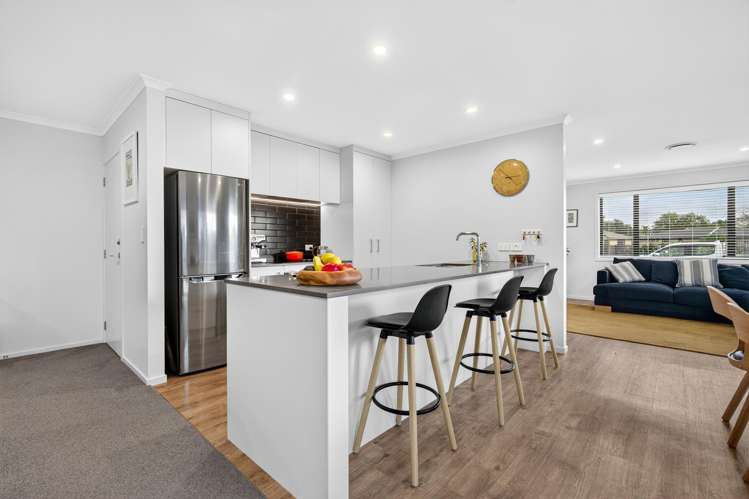 16 Austin Reid Avenue Carterton_4