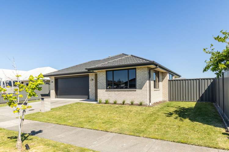 21 Drake Crescent Awatoto_19