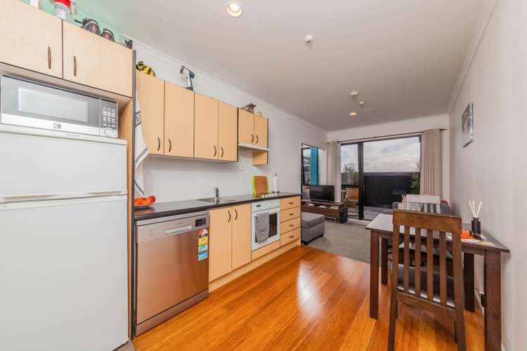 1j/12 Charles Street Mount Eden_8