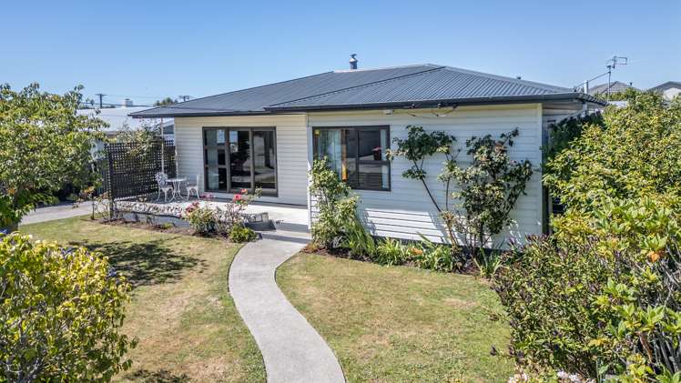 4 Barclay Place Burwood_26