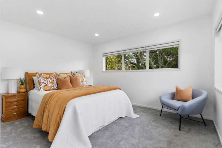 11 Theodora Place Mairangi Bay_11