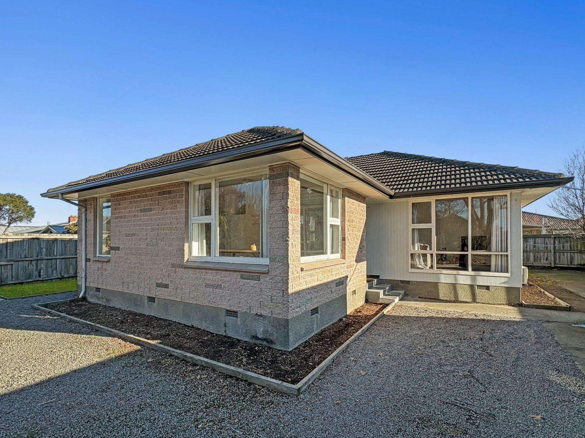 1 Ballantyne Av Upper Riccarton_0