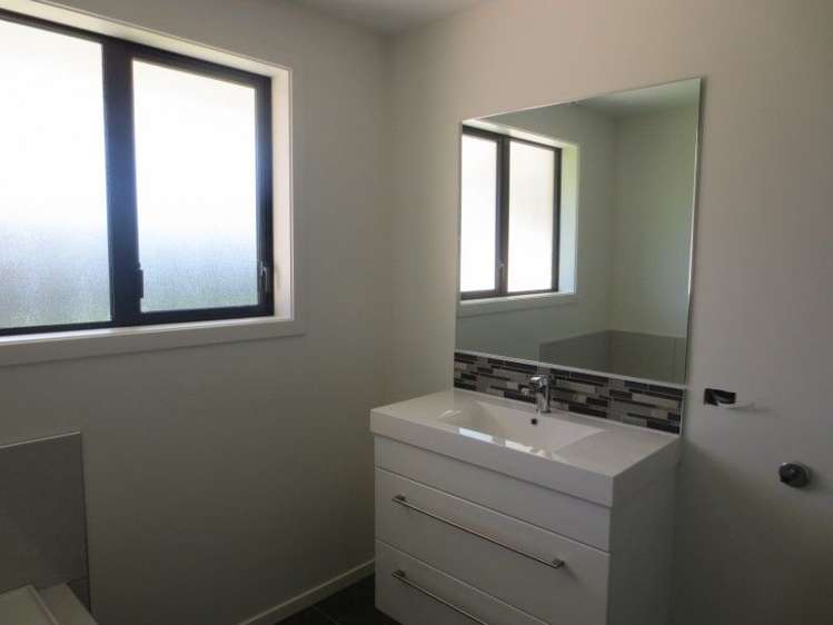 36 Briar Crescent Alexandra_9