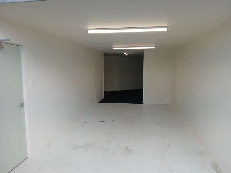 Unit 20/6 Airborne Road Rosedale_1