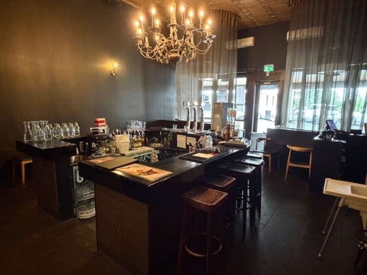 Shop 10/153 Victoria Street Hamilton Central_2