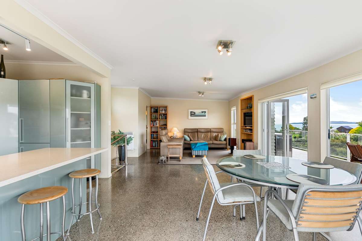 31 Omana Heights Drive_1