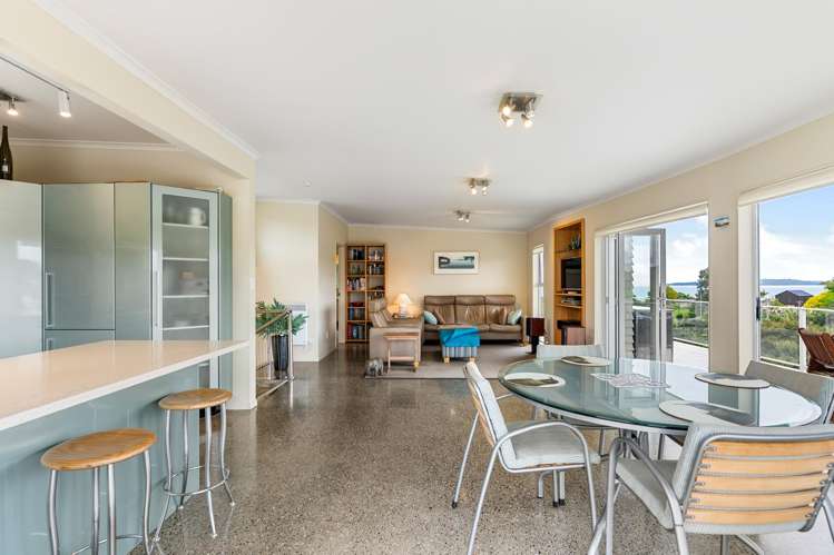 31 Omana Heights Drive Maraetai_5