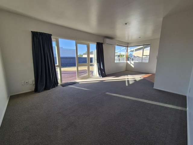 141 Maxwell Road Redwoodtown_3