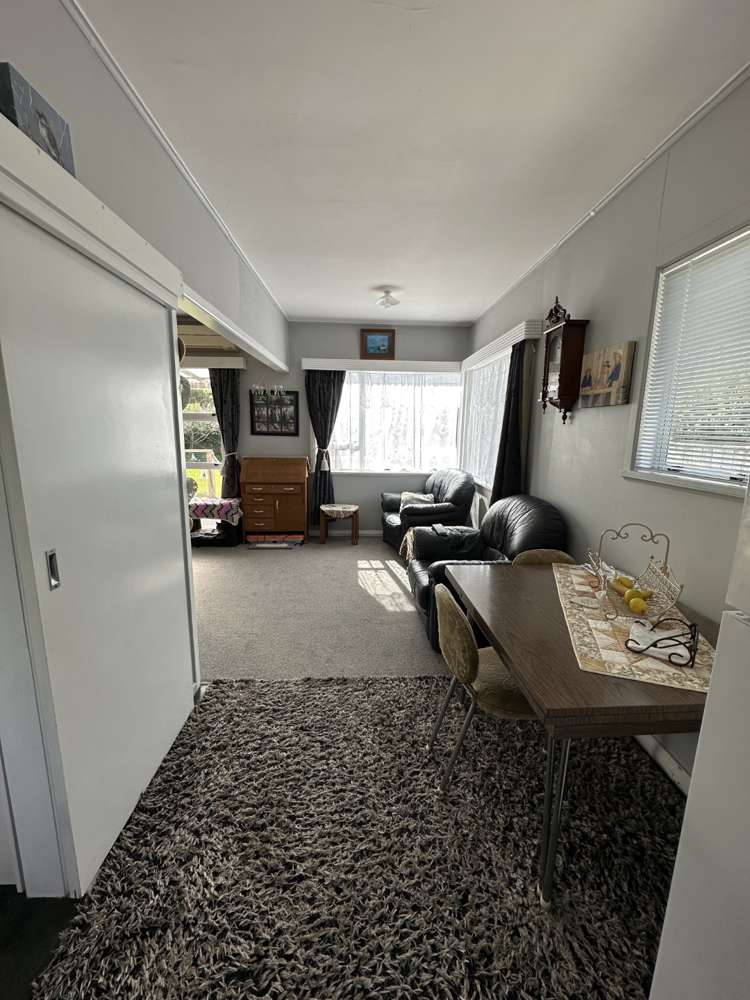 66 Conway Road Eltham_5