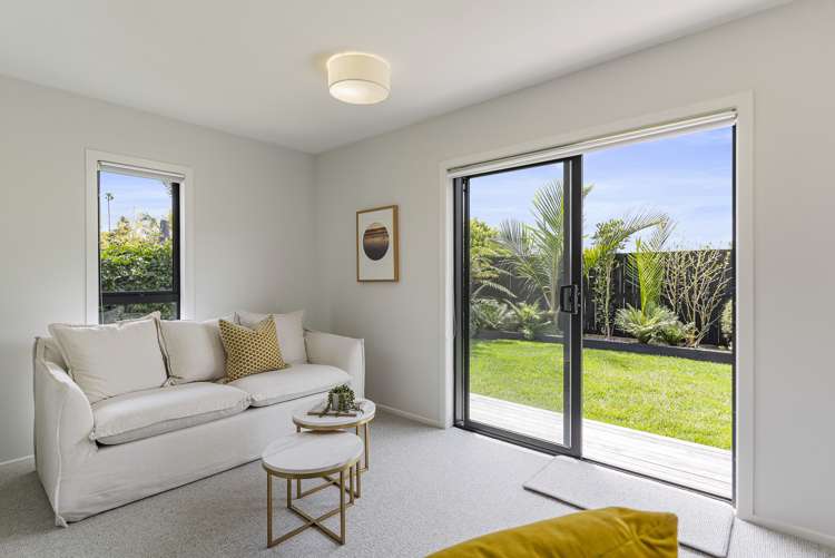 10 Sadgrove Terrace Mount Albert_18