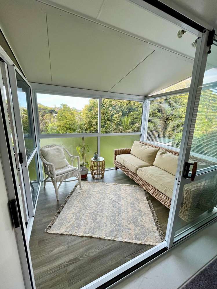 2/42 Girrahween Drive Totara Vale_4