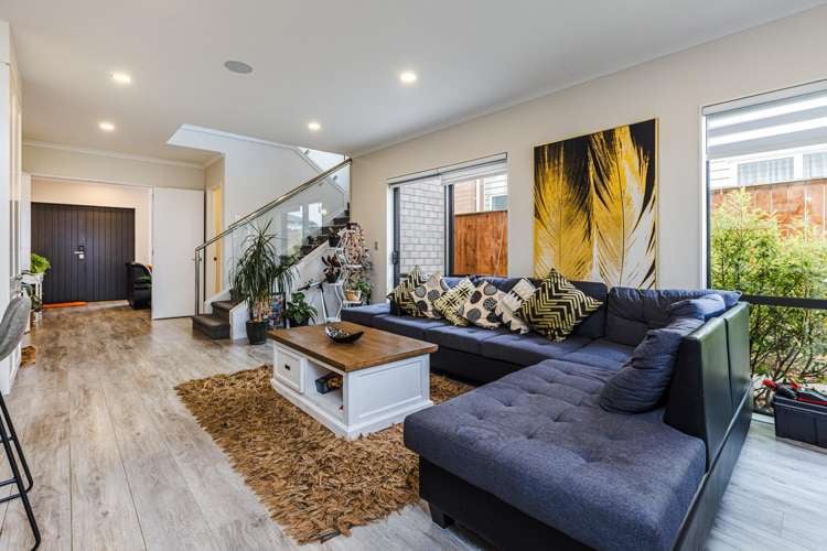 32 Carrickdawson Drive Flat Bush_6