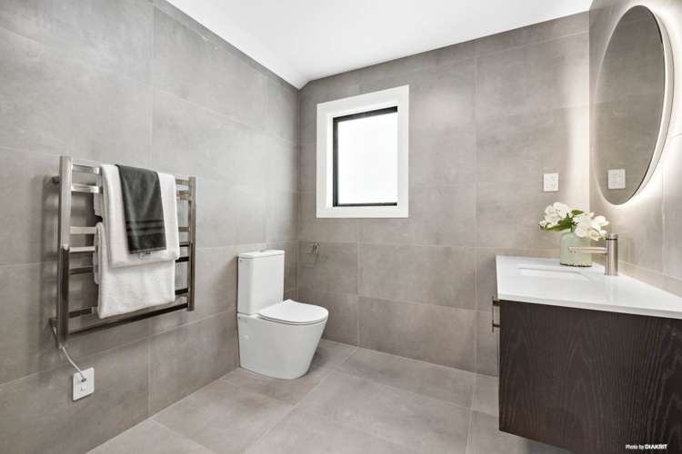 29 Cassidy Drive Orewa_23