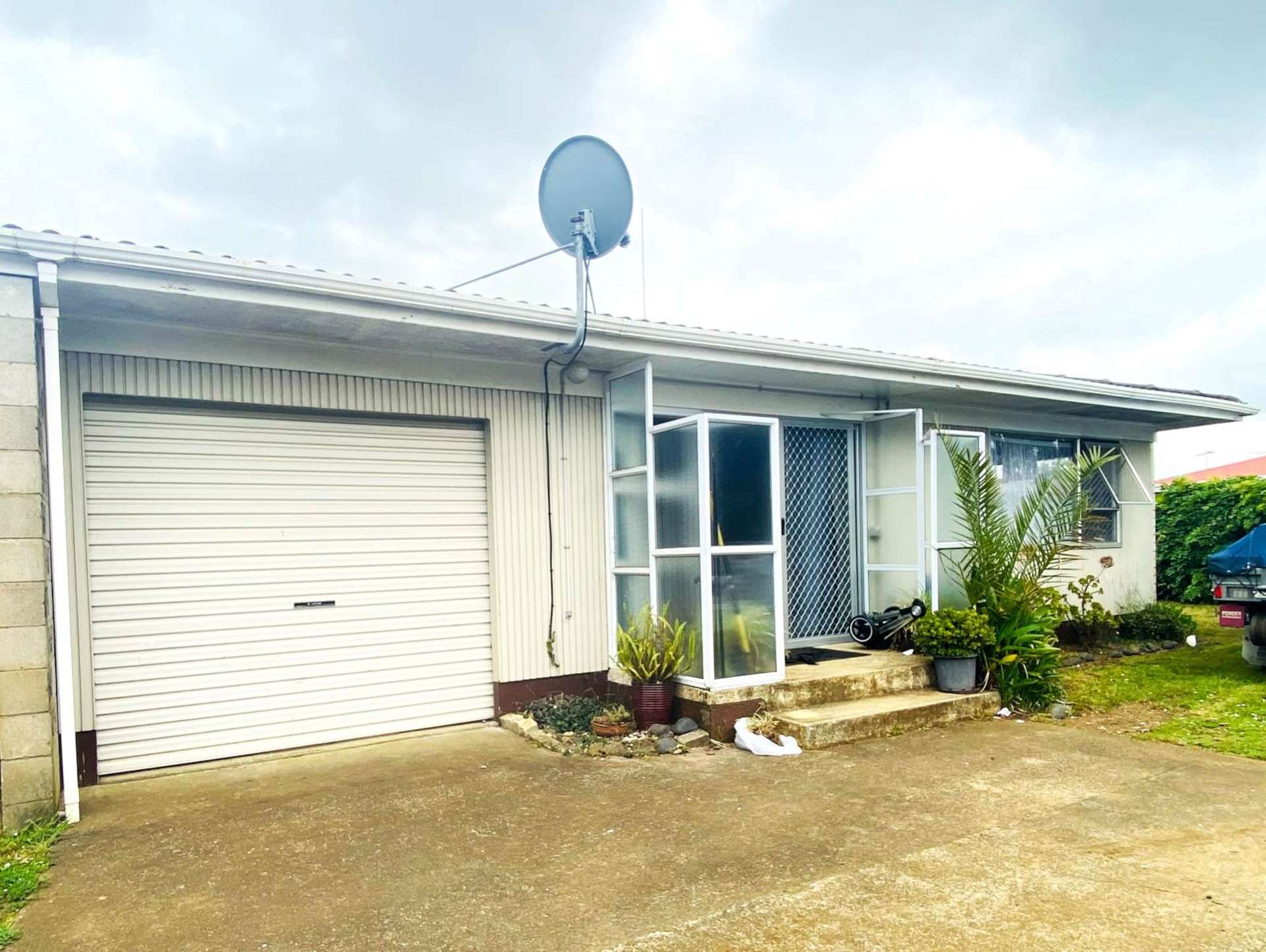 1/87 Harris Street Pukekohe_0