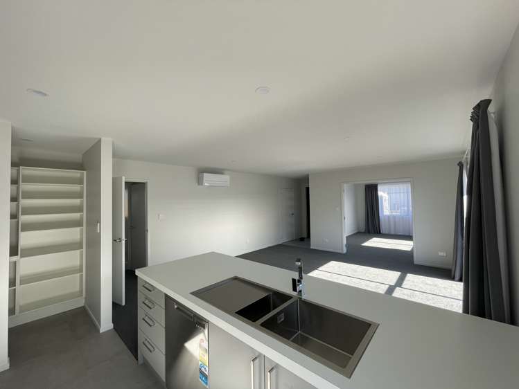 53 Stud Road Yaldhurst_7