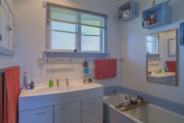 17 Andrew Street Marchwiel_12