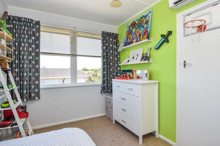 10 Fairbrother Street Carterton_16