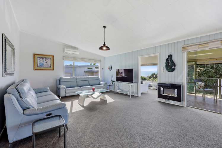 49 Torkar Road Clarks Beach_11