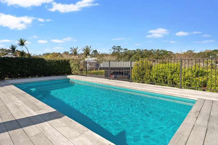 17 Wainoni Heights Greenhithe_22