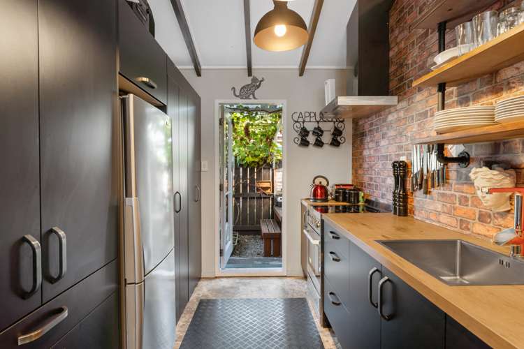 3/17 Muritai Street Tahunanui_3