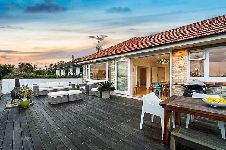 72a Lake Road Narrow Neck_17