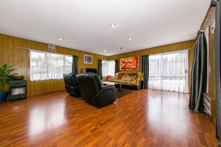 149 Edmonton Road Te Atatu South_3