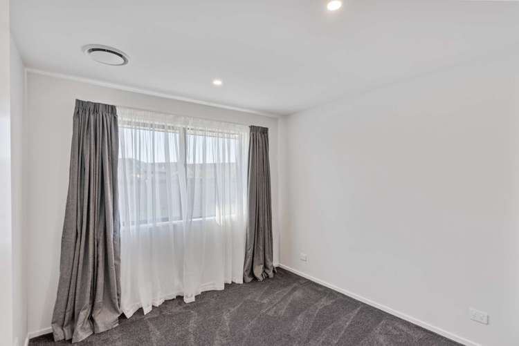 26 Fearne Drive Woodend_12