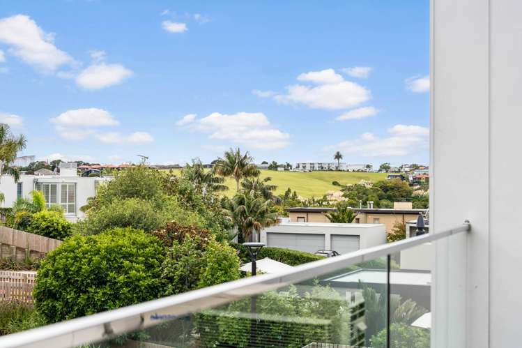 11/32 Karori Crescent Orakei_11