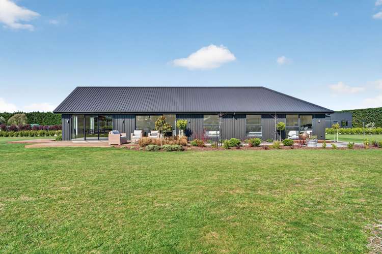 215 Creyke Road Darfield_7