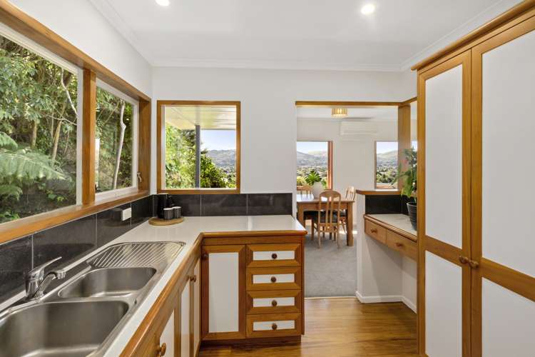 12 Chanel Grove Waterloo_8