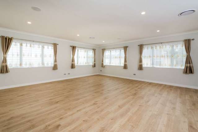 81 Lake Road Northcote_1