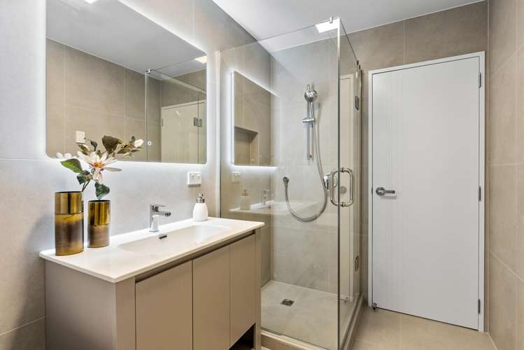 88 Hutchinsons Road Bucklands Beach_18