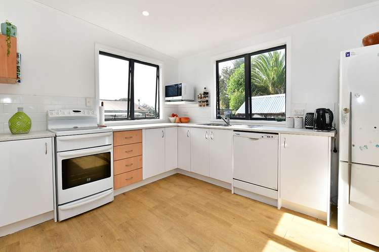 43 Foster Crescent Snells Beach_10