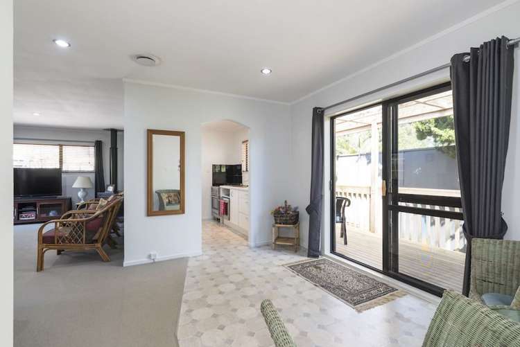 2/29 Rangatira Road Birkdale_3