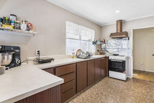 78 Webster Avenue Mount Roskill_4