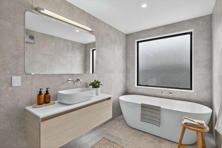 85 Oaks Drive Lincoln_19