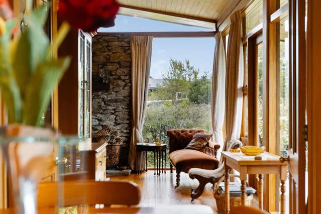 3 Kinnibeg Street Albert Town_1