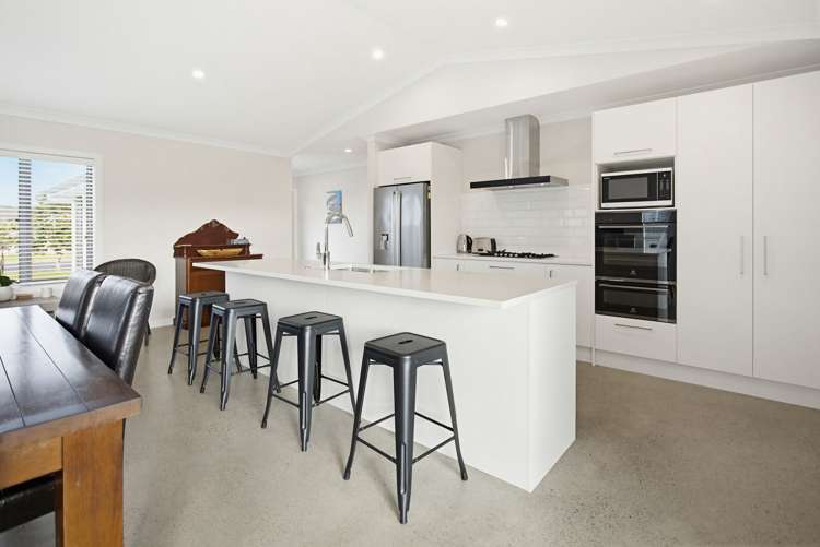 89 Kupe Drive Whitianga_10