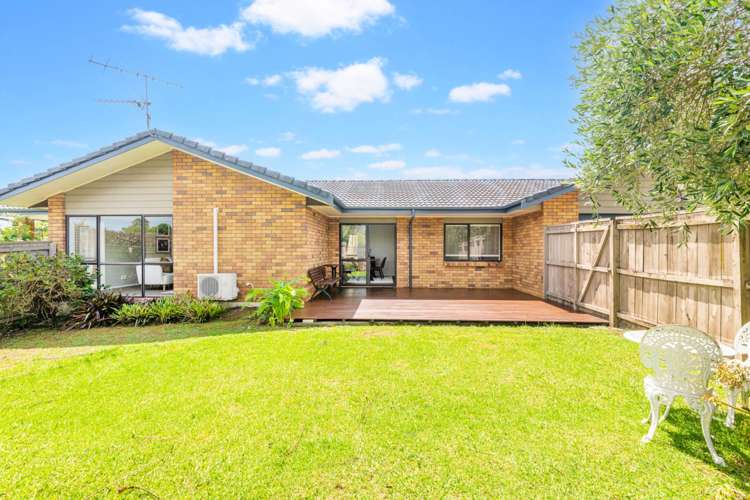 34 Summermist Drive Northpark_16