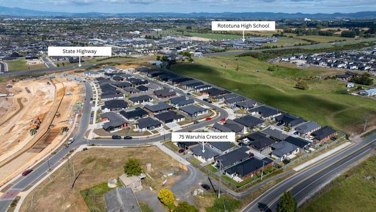 75 Waruhia Crescent Rototuna North_16