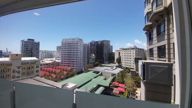 826/10 Waterloo Quadrant Auckland Central_6