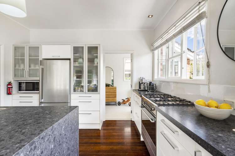 32 Bonnie Brae Road Meadowbank_8